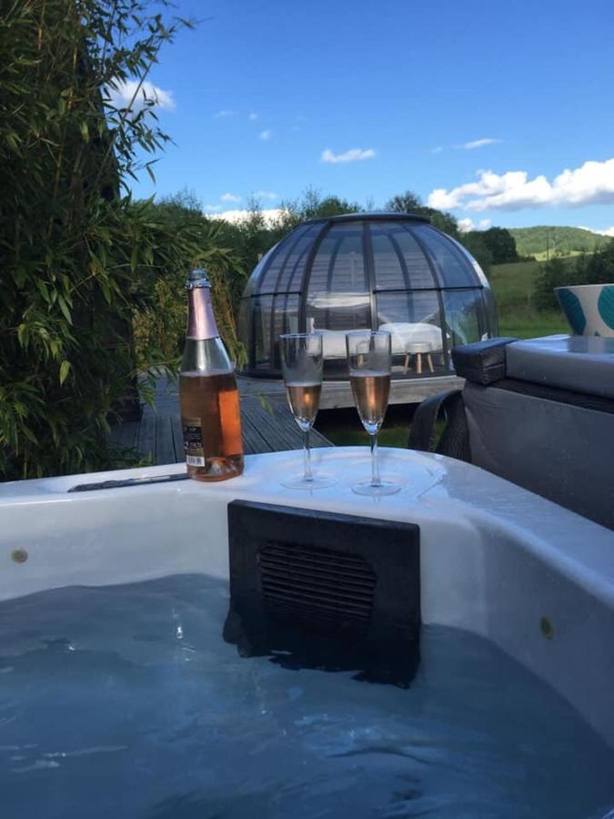 Les nuits insolites de la mothe - hébergement en bulle - tiny house avec spa privatif ou croisière fluviale Outremecourt Exterior foto